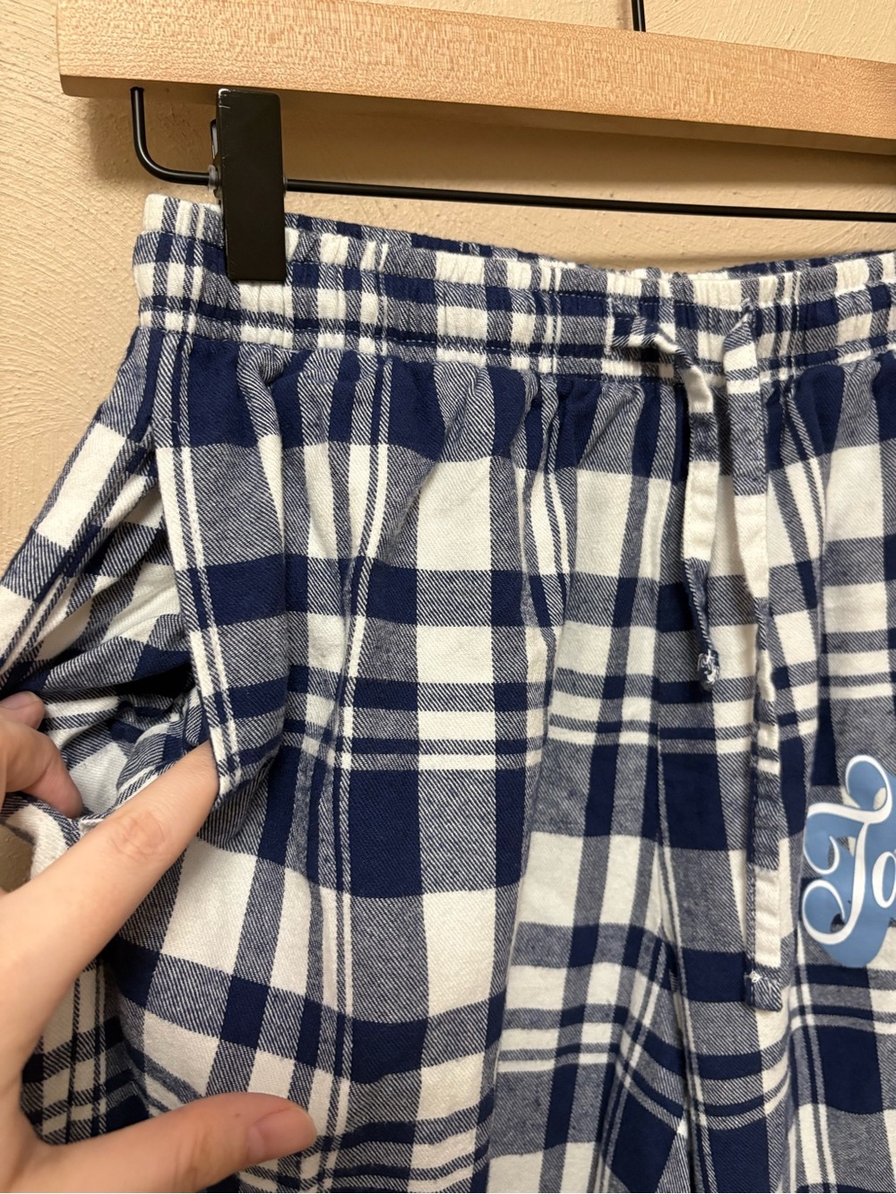 Taylor Swift Fearless Taylor’s Version Plaid Pajama Pants Blue White Size Small - Picture 7 of 12